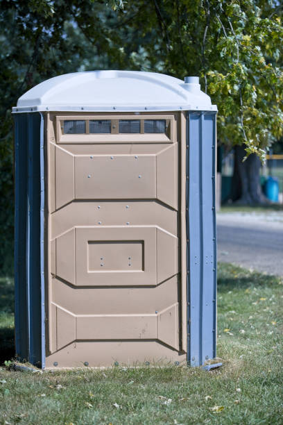 Best Portable restroom trailer rental  in Spencer, IA